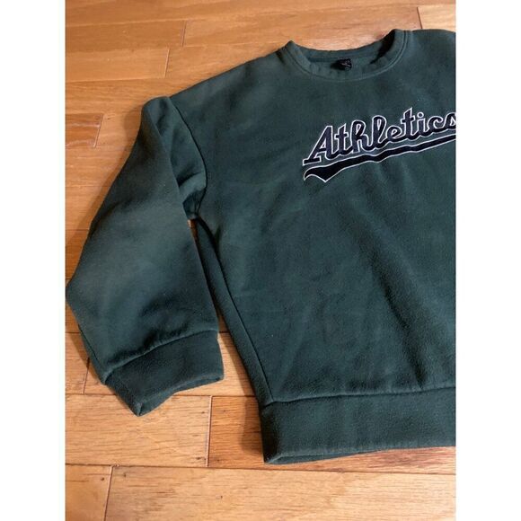 Dazy women's green soft embroidered Athletics crew neck pullover sweater size M - Picture 2 of 9